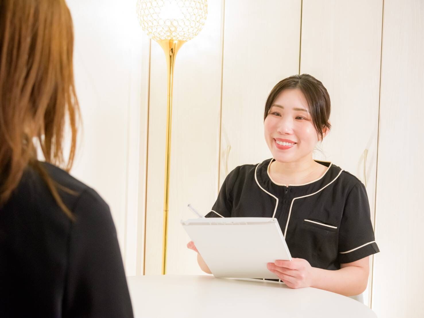 横浜鶴見でバストアップなら｜合成洗剤・柔軟剤不使用にこだわるサロン「アファン」