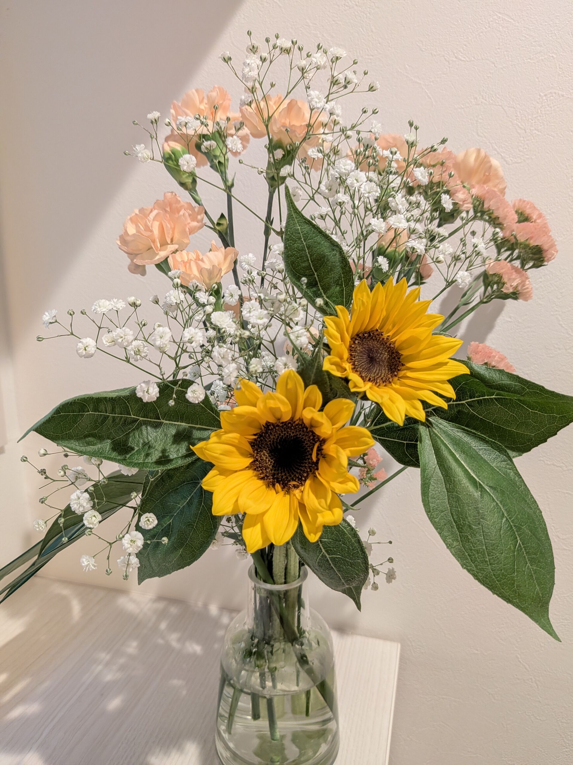  【鶴見の骨格調整】自己流ダイエットに限界を感じた方へ。お花に癒やされる隠れ家サロン